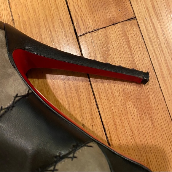 CHRISTIAN LOUBOUTIN PLATFORM BOOTIES - Picture 5 of 10